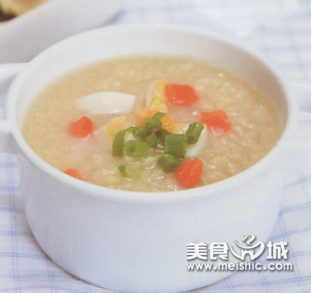 鸡蛋萝卜小米粥