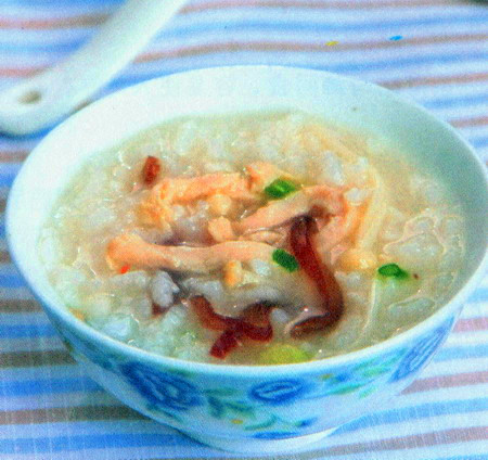 鸡肉金针菇木耳粥