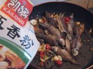 美味酥鱼的做法