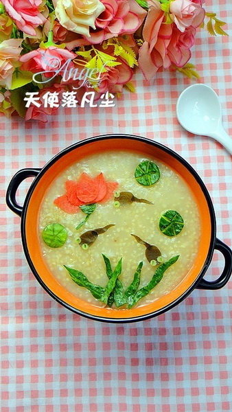 蝌蚪戏水杂粮粥