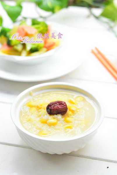 养颜美容:玉米粥