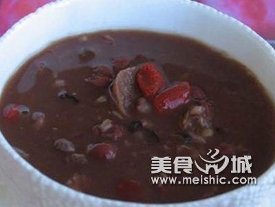 黑米鸡肉粥的做法