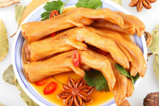 如何泡鸭爪好吃，泡鸭爪的3种做法