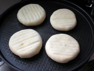 鸡蛋蔬菜火烧的制作教程