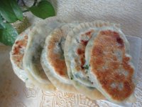 菠菜韭菜盒子的做法