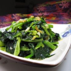 虾皮炒菠菜的做法