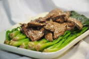 猪肝盖菠菜的做法