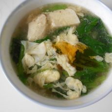 菠菜豆腐蛋花汤的做法 菠菜豆腐蛋花汤的做法