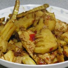 红油春笋的做法