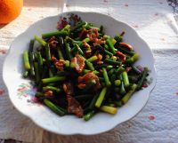 蒜苔炒肉的做法