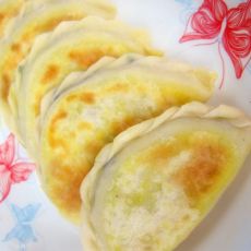 韭菜鸡蛋盒子的做法 韭菜鸡蛋盒子的做法