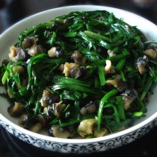 螺丝肉炒韭菜的做法 螺丝肉炒韭菜的做法