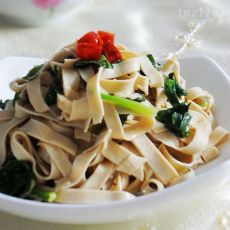 菠菜炒豆腐皮的做法 菠菜炒豆腐皮的做法