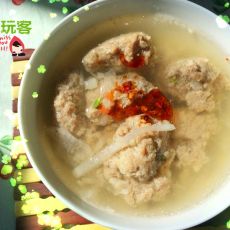 白萝卜牛肉丸子汤的做法 白萝卜牛肉丸子汤的做法