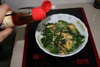 三丝拌菠菜的做法