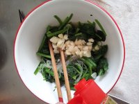 拌菠菜的做法