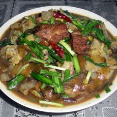 猪肉炖粉条白菜的做法 猪肉炖粉条白菜的做法