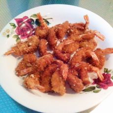 酥炸大虾的做法 酥炸大虾的做法