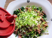 菠菜桃花虾的做法