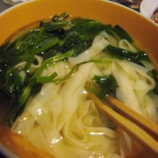 香油菠菜素面的做法