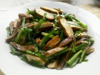 韭菜炒豆腐干的做法