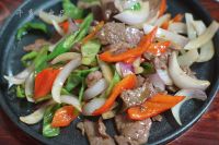 铁板洋葱牛肉的做法