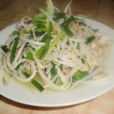绿豆芽炒韭菜的做法 绿豆芽炒韭菜的做法