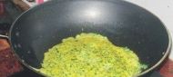韭菜煎蛋饼的做法