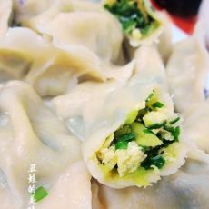 角瓜韭菜鸡蛋饺子的做法 角瓜韭菜鸡蛋饺子的做法