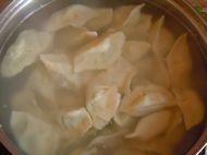 韭菜鸡蛋素水饺的做法