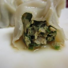 猪肉韭菜饺子的做法