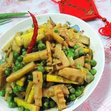 春笋炒豌豆的做法