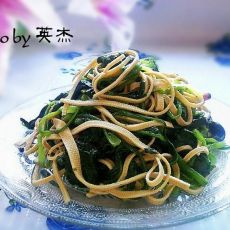 干豆腐炝菠菜的做法 干豆腐炝菠菜的做法