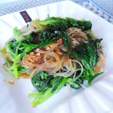 蒜蓉粉丝拌菠菜的做法 蒜蓉粉丝拌菠菜的做法