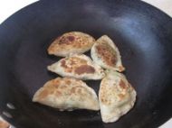 韭菜合子的做法