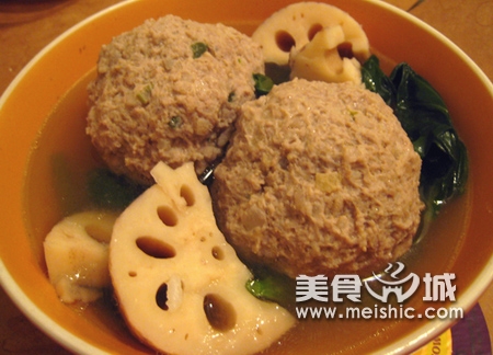 清水鲜藕狮子头的做法