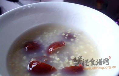 小米红枣粥的做法