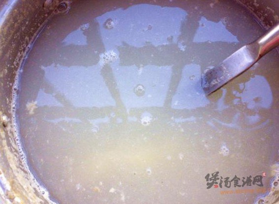 稻香花胶粥的做法