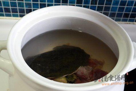甲鱼大枣养颜汤的做法