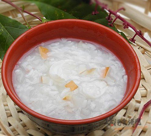 雪梨百合粥的做法