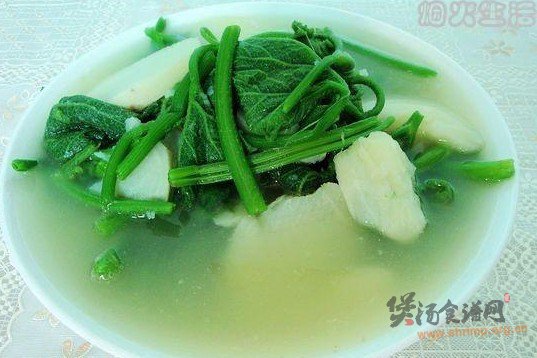 南瓜藤土豆汤的做法