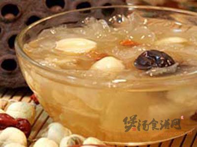 莲雪淮实煲瘦肉的做法