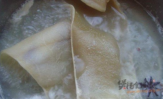 白果美肤汤的做法