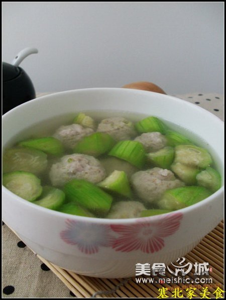 丝瓜肉丸汤的做法