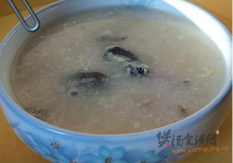 咸蛋皮蛋瘦肉粥的做法