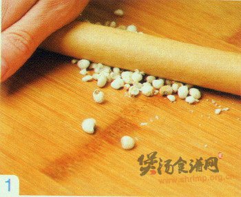 川贝梨煮猪肺的做法