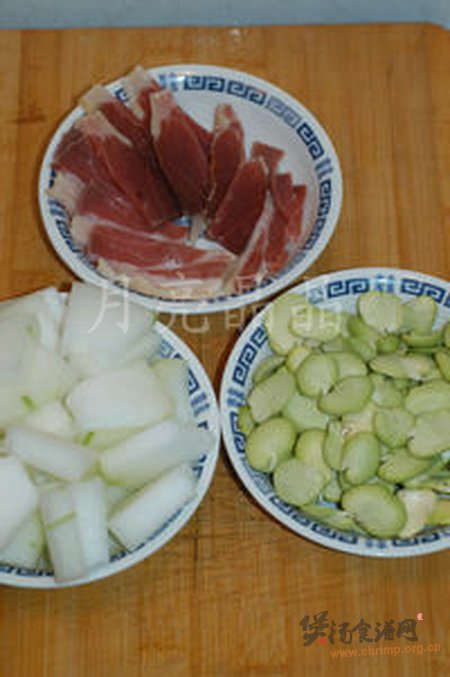 火腿蚕豆冬瓜汤的做法
