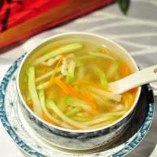 榨菜肉丝汤的做法 榨菜肉丝汤的做法