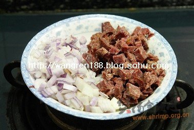 葱香牛肉粥的做法