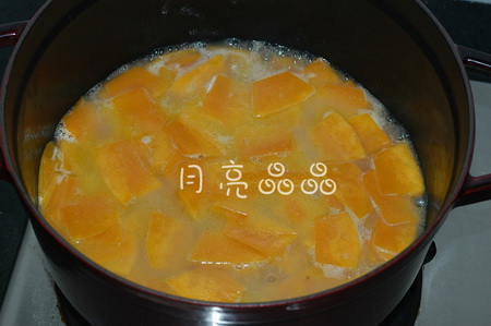 南瓜豆腐海鲜羹的做法